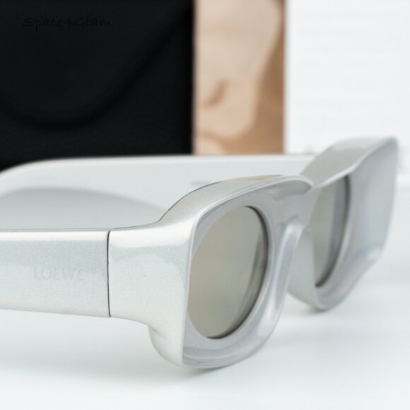 Loewe Women Sunglasses Grey Gold Mirror Rectangle LW40033I 24C NEW AUTHENTIC - Picture 4 of 8